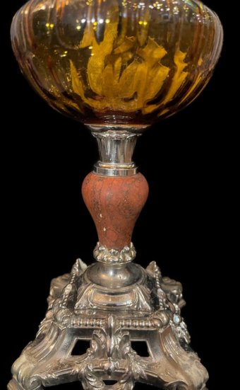 lampe à pétrole pied régule
