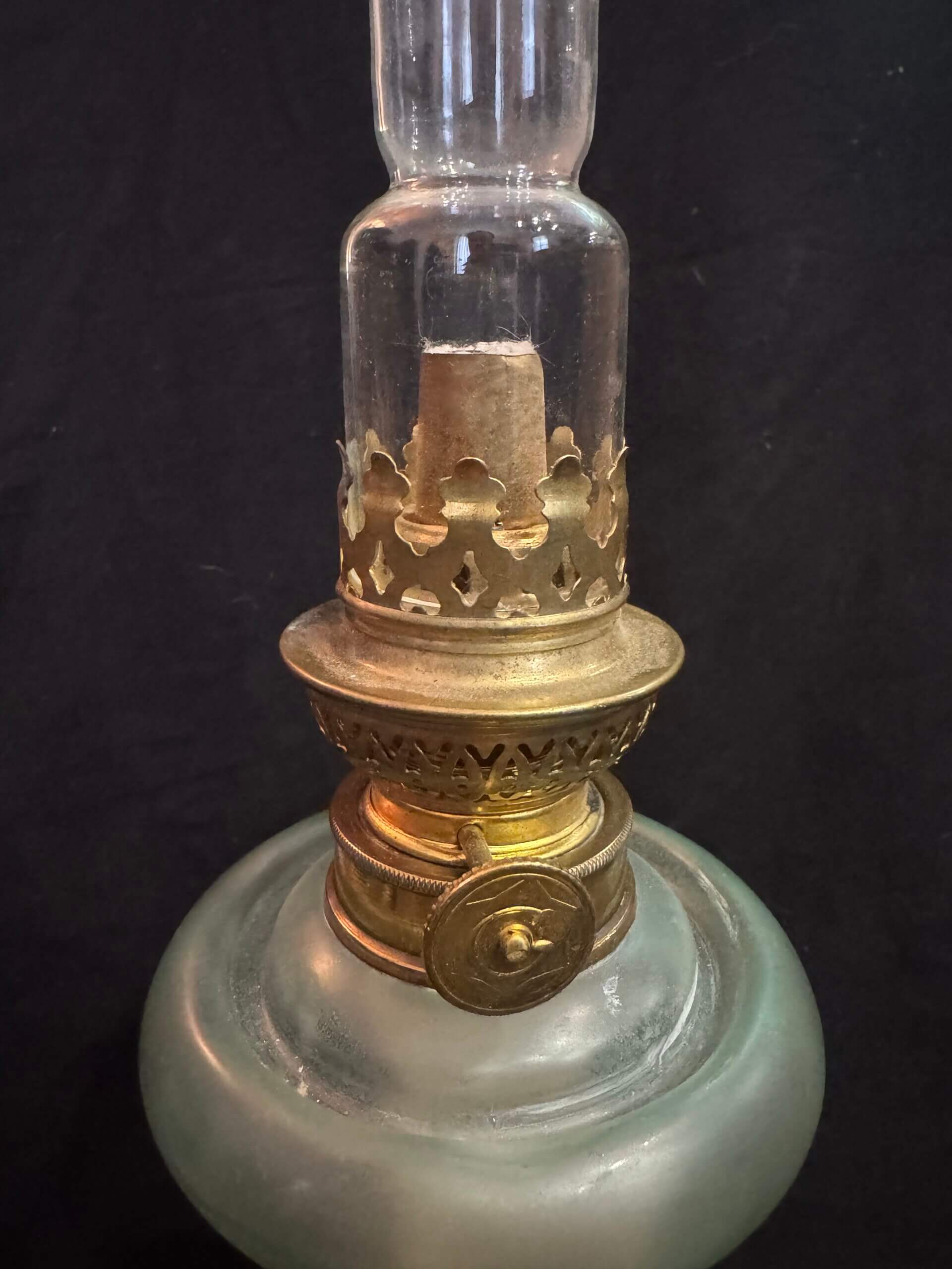 Lampe à pétrole toupie émaillée LA152 – Image 7